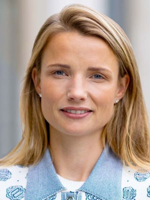 Elena von Metzler